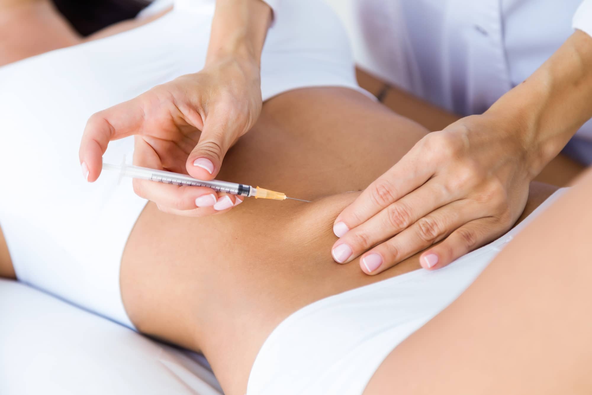 Lipoliz Mezoterapisi Nedir? Mezoterapi ile Lipoliz Uygulamaları, Bölgesel İncelme